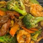 Best Four Seasons 炒四季 in Baltimore, MD